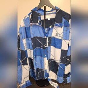 Charter Club Blue and White Women's Button Down Shirt